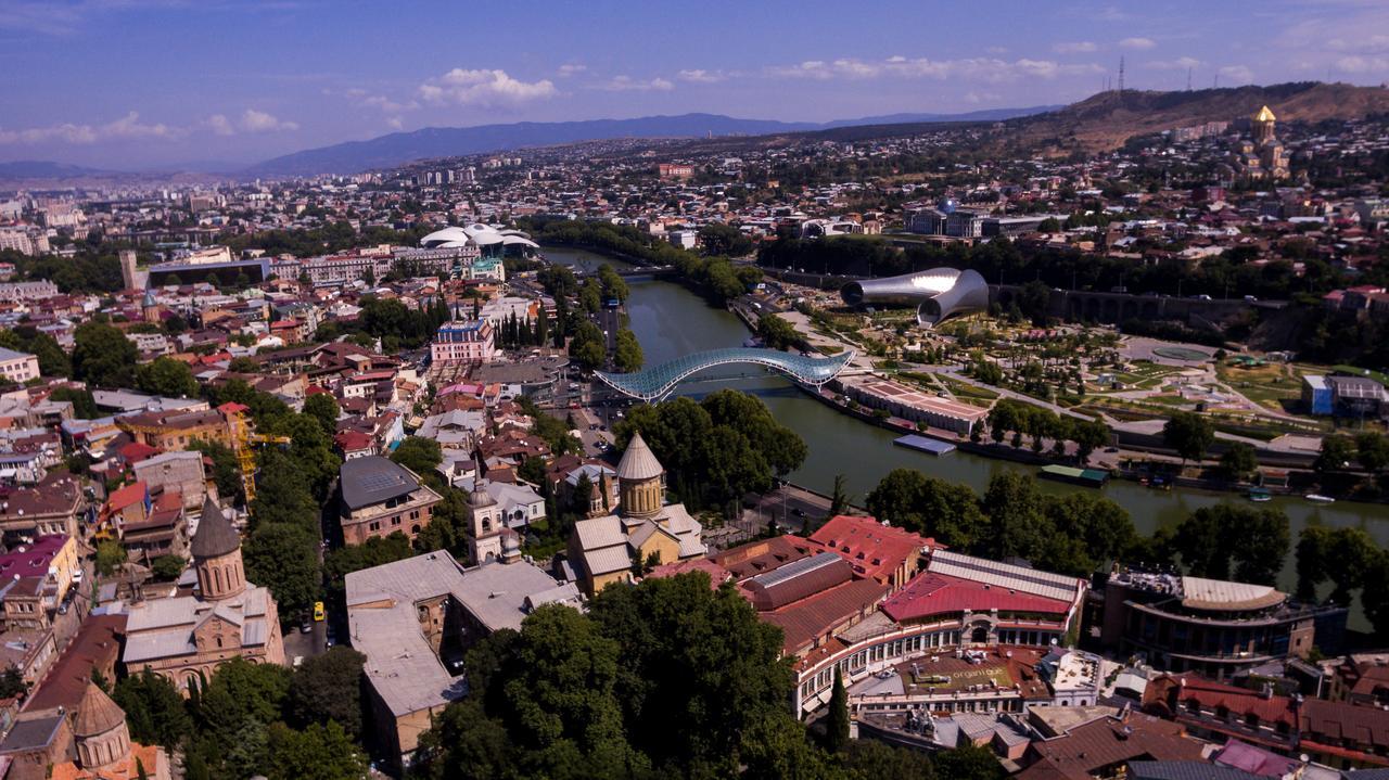 Alcatraz Jail-Hostel Tbilisi Bagian luar foto
